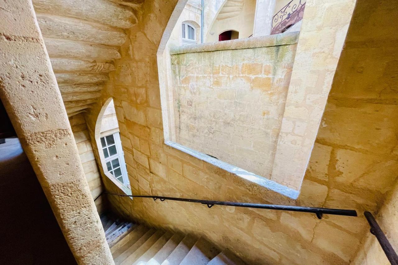 T4 Apartment In The Heart Of Old Bordeaux Close To All Amenities Екстер'єр фото